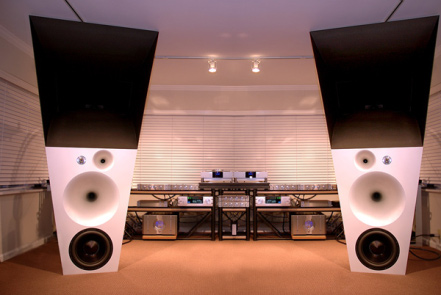 World's Most Expensive Speakers - Magico's Ultimate
