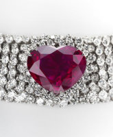 World's most expensive diamond necklace - Garrard’s Heart of the Kingdom Ruby