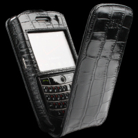 Top Luxury BlackBerry Cases - Sena Magnet Flipper